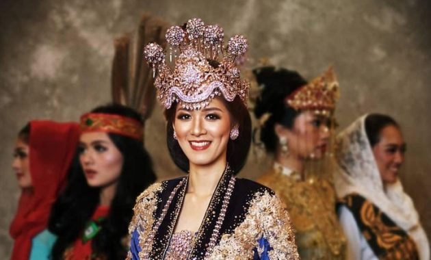 Understanding Multiculturalism