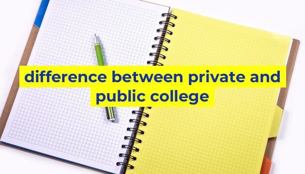 difference between private and public college
